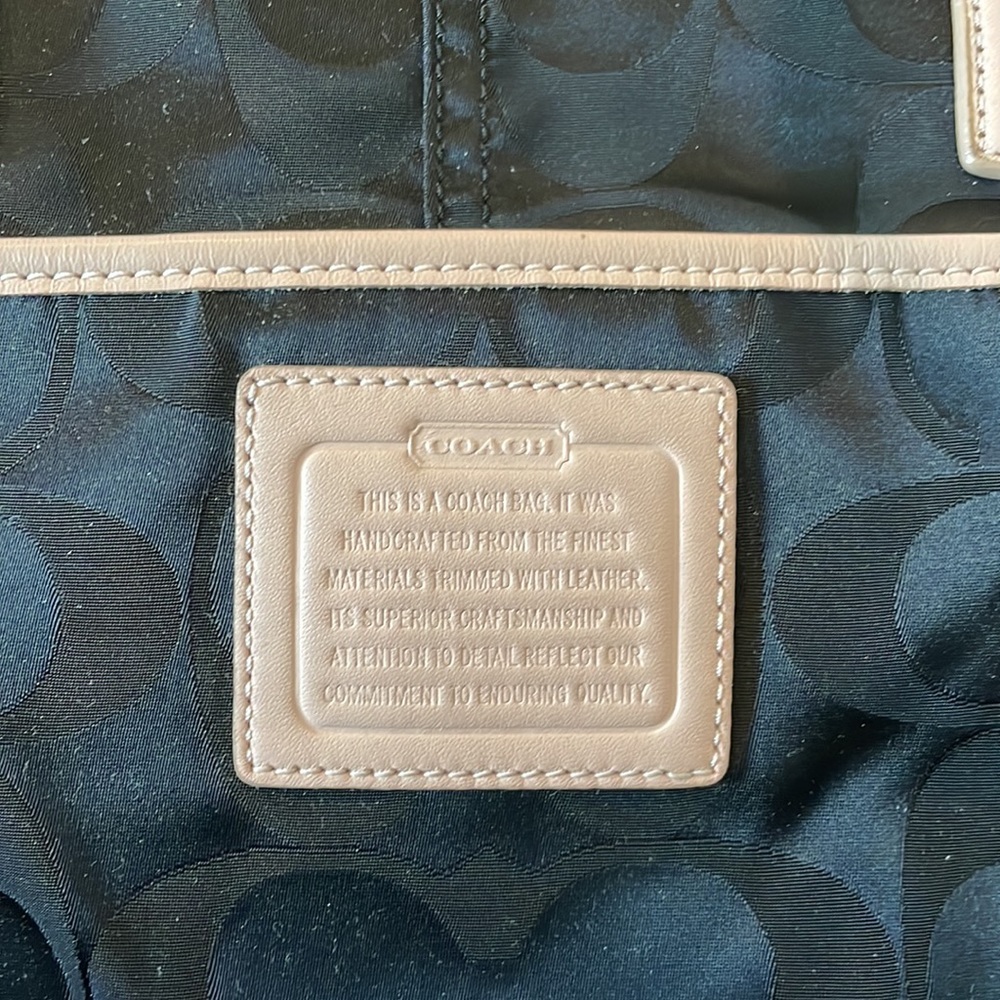 Coach vintage shoulder bag, laptop bag - Picture 2 of 6